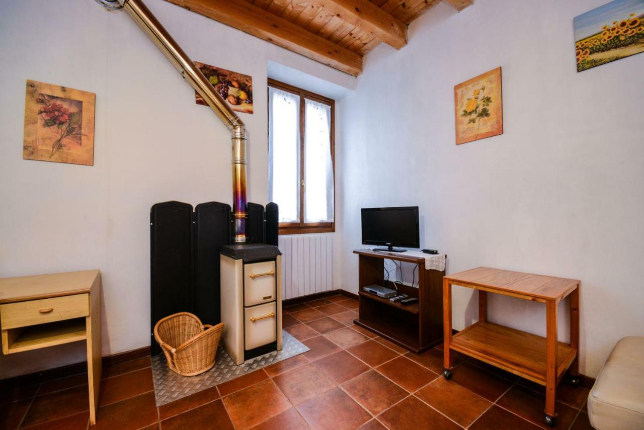סאלו Agriturismo Bonu Gabriele מראה חיצוני תמונה