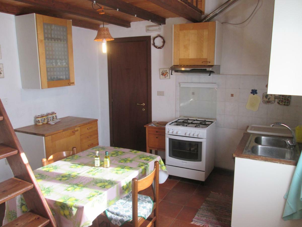 סאלו Agriturismo Bonu Gabriele מראה חיצוני תמונה
